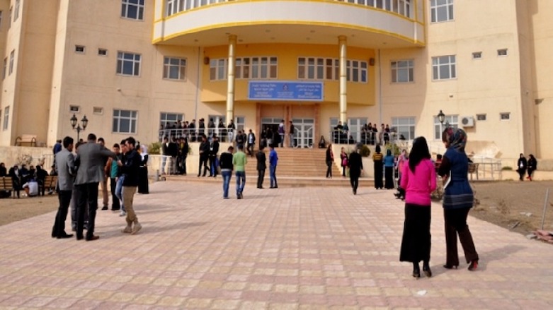 ئەنجامی وەرگرتنی دەرچووانی 12ی ئامادەیی لە زانكۆ و پەیمانگەكان رادەگەیەنرێت